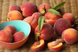 Что случится с организмом, если ежедневно есть по персику