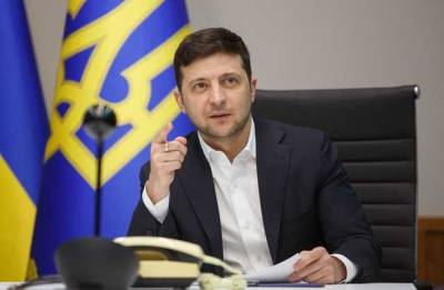 Зеленский подписал закон о многотысячных штрафах за нарушения габаритно-весового контроля на дорогах
