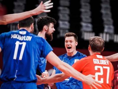 Российские волейболисты победили канадцев и вышли в полуфинал ОИ-2020