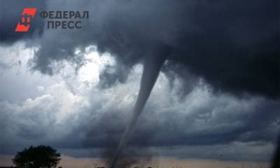 Синоптики предупредили россиян о надвигающемся торнадо