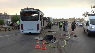 Двое россиян остаются в реанимации после ДТП с автобусом в Турции