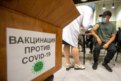 Власти Петербурга дали статистику, после какой вакцины чаще всего заболевают ковидом