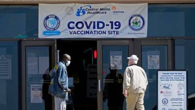 США достигли цели Байдена – вакцинировать 70% американцев хотя бы одной дозой