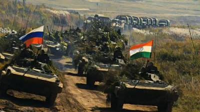 Индийским военным передали российскую технику на время учений «Индра-2021»
