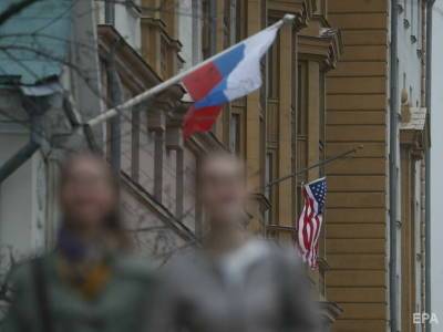 В РФ заявили о выдворении 24 дипломатов из США. В Госдепе отреагировали