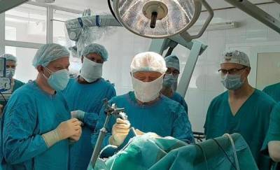 В Тюмени медики провели уникальную операцию на мозге 5-летней девочки