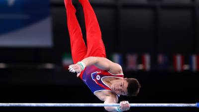 Гимнаст Нагорный завоевал бронзу в упражнениях на перекладине на Олимпиаде