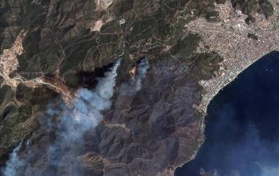 Пожары в Турции: сгоревшие леса видно из космоса