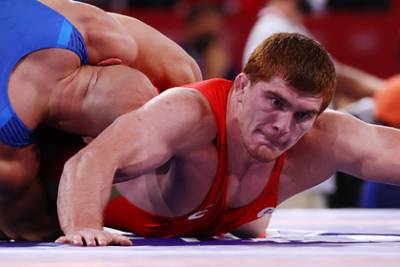 Россиянин Евлоев завоевал золотую медаль в греко-римской борьбе на Олимпиаде