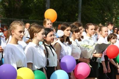 В Астраханской области более 132 тысяч детей получили «школьную» выплату