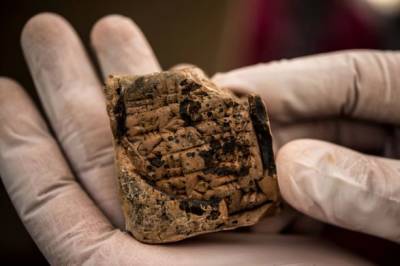 Ирак требует, чтобы США вернули 17 тысяч древних артефактов, разграбленных после вторжения