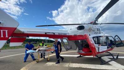 Пострадавшего в ДТП мальчика на севере Москвы эвакуировали в больницу вертолетом