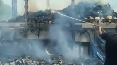 На трассе в Мокшанском районе сгорел полуприцеп с пряжей