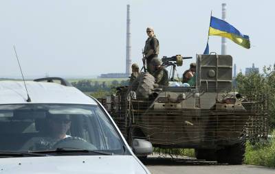В ЛНР сообщили о подрыве на мине автомобиля с украинскими военными