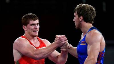 Армянский борец Алексанян после поражения от Евлоева в финале ОИ: надо быть из России, чтобы выиграть