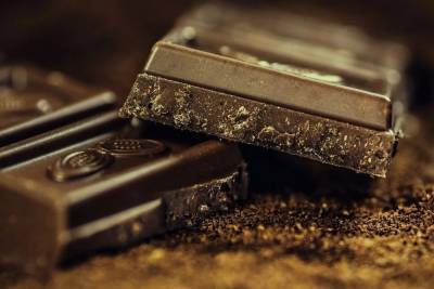 Медики предупреждают о возможной опасности употребления шоколада