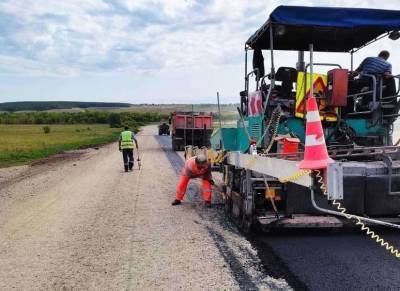 В регионе по нацпроекту «Безопасные качественные дороги» отремонтировали более 100 километров трасс