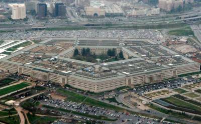 В США оцепили здание Пентагона из-за выстрелов неподалёку