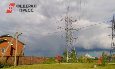 Пострадавшим из-за непогоды жителям Новгородской области вернули электричество