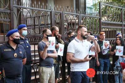 У Києві протестували під посольством Білорусі через смерть Шишова