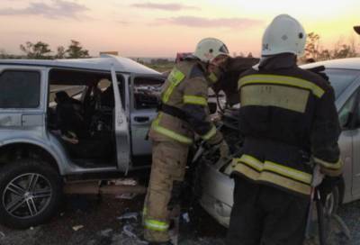 В ДТП с грузовиком в Ставрополье погибли шесть человек