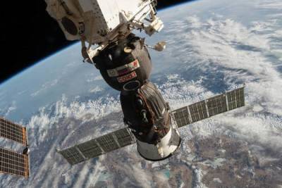 Космонавты сообщили о трещинах еще в одном модуле МКС
