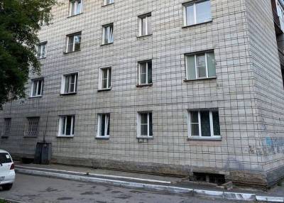 Мужчина с ружьем в Новосибирске расстрелял из окна пятерых шумевших во дворе