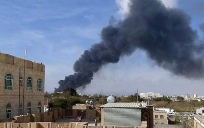 На юге Йемена при ракетном обстреле погибли 40 военных
