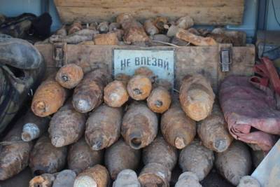 В Рославльская районе нашли противотанковую мину