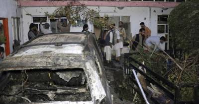 США нанесли удар по автомобилю со смертником в Кабуле: среди жертв есть дети (фото)