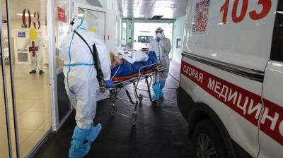 В Украине зафиксировано свыше 700 новых случаев COVID-19 за сутки, умерли 18 человек