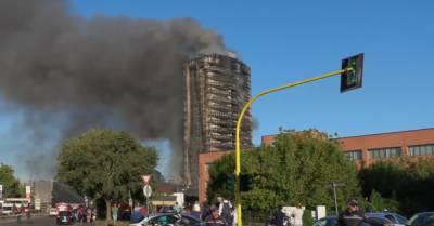 В Милане сгорел дотла и может обрушиться 18-этажный дом, где жил участник Евровидения