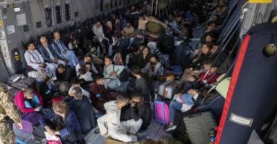В Германии массово арестовывают эвакуированных из Кабула беженцев