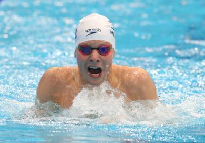 Трусов установил мировой рекорд в плавании на 100 метров на спине
