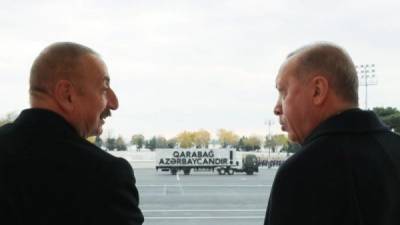 «Кнут и пряник» от турецко-азербайджанского тандема: Армении внушают примирение