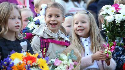 Более 17 миллионов учеников пойдут в российские школы 1 сентября