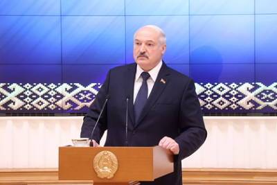 Лукашенко рассказал об игре на «афганской скрипке»