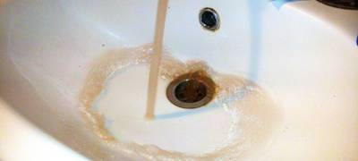 Роспотребнадзор назвал причины грязной питьевой воды в Карелии