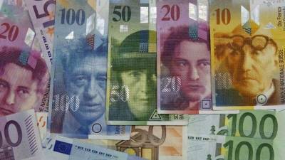 Эксперты назвали валюту, которой не страшен кризис