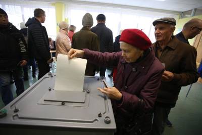 Свердловским пенсионерам в дни выборов будут выдавать сертификаты в продуктовый