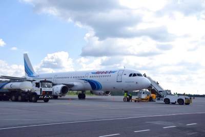 Авиакомпании на «бархатный сезон» продлили программы вылетов из Воронежа в Турцию