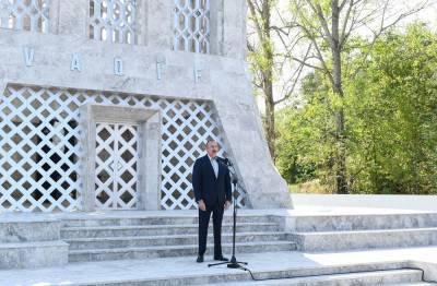 Президент Ильхам Алиев: Сегодня мы в Шуше и отныне будем жить в Шуше вечно