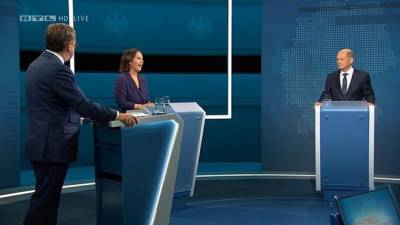Теледебаты в Германии: Шольц выигрывает, пока Лашет и Бербок спорят