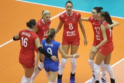 Россия с трудом выиграла у Белоруссии первую партию на ЧЕ-2021 по волейболу