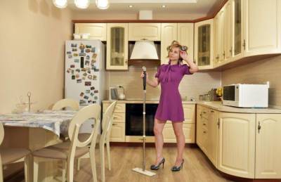 Как ведет себя плохая хозяйка на кухне: 5 главных признаков