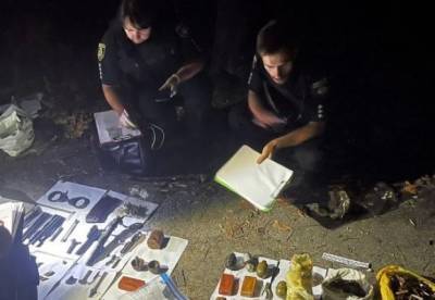 Гранаты и патроны: в Броварах обнаружили тайник с боеприпасами