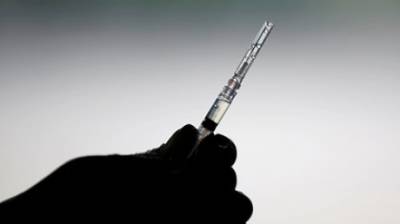 В России анонсировали выход еще одной вакцины от COVID-19