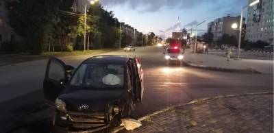 Нетрезвая автолюбительница спровоцировала ДТП в Южно-Сахалинске