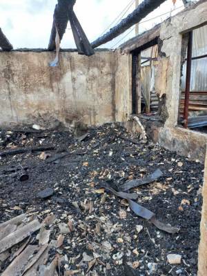 На месте пожара в Холмском районе найдено тело 38-летнего сахалинца