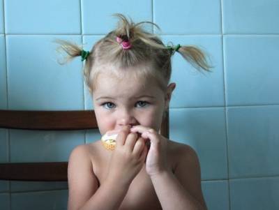 Специалист рассказал, почему детей нельзя сажать на «взрослую» диету